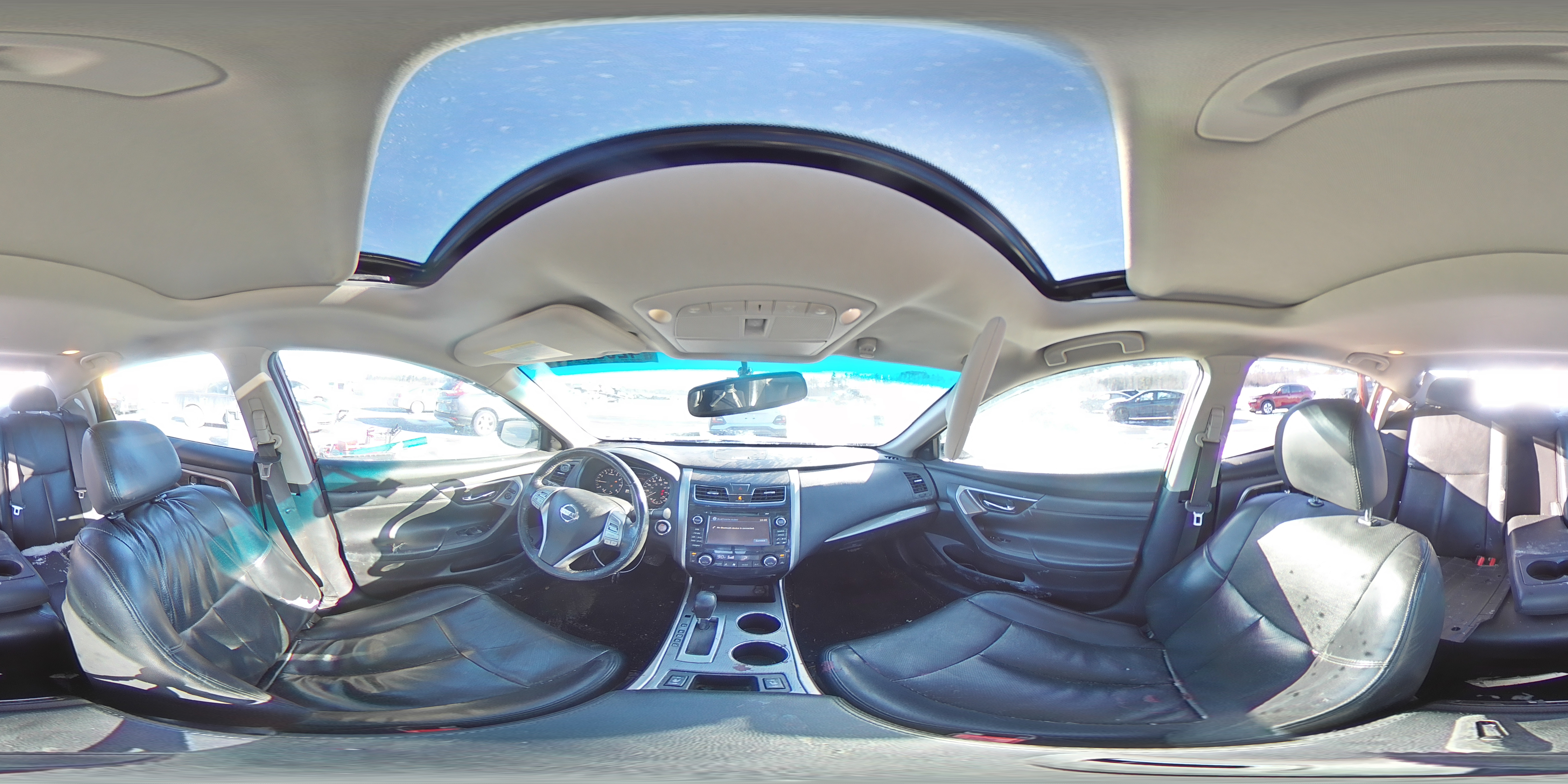 2015 Nissan Altima - Image 12