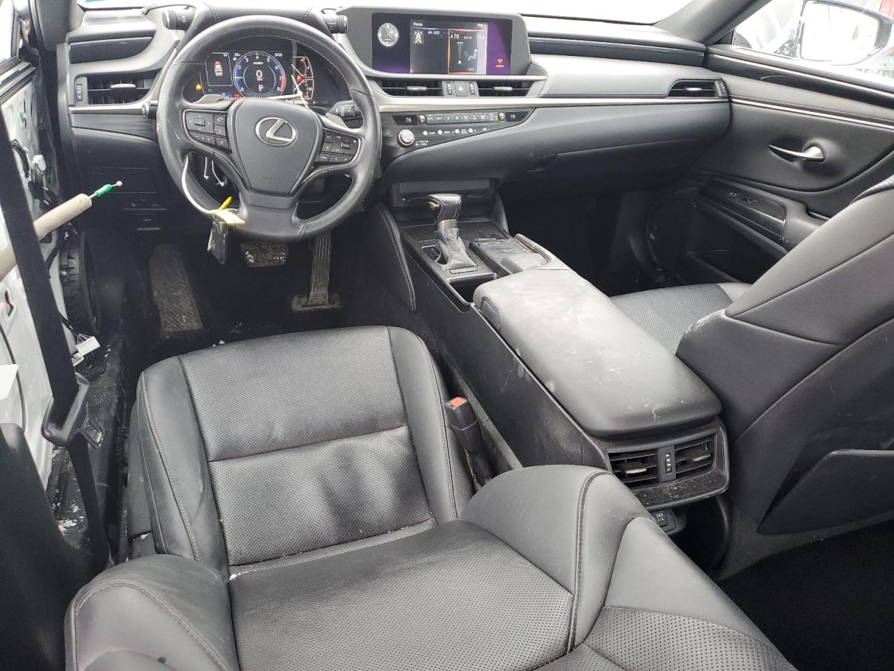 2021 Lexus ES - Image 8