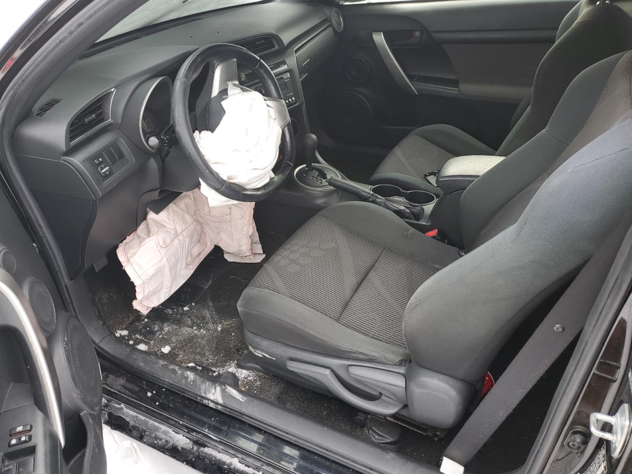 2013 Scion tC - Image 7