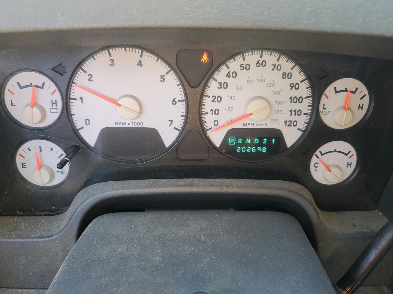 2007 Dodge RAM - Image 9