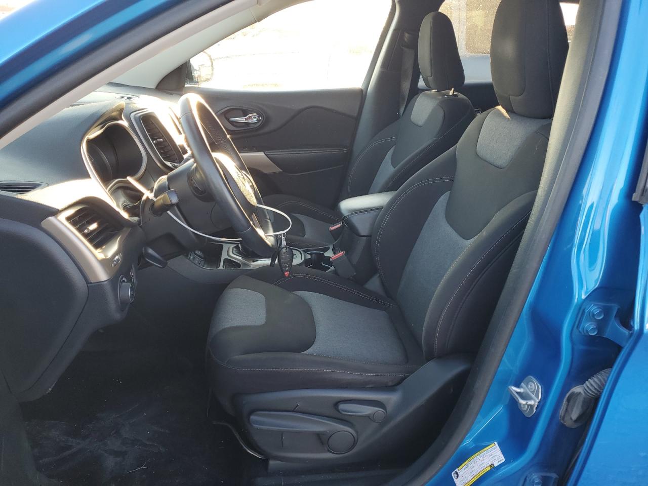 2018 Jeep Grand Cherokee - Image 7
