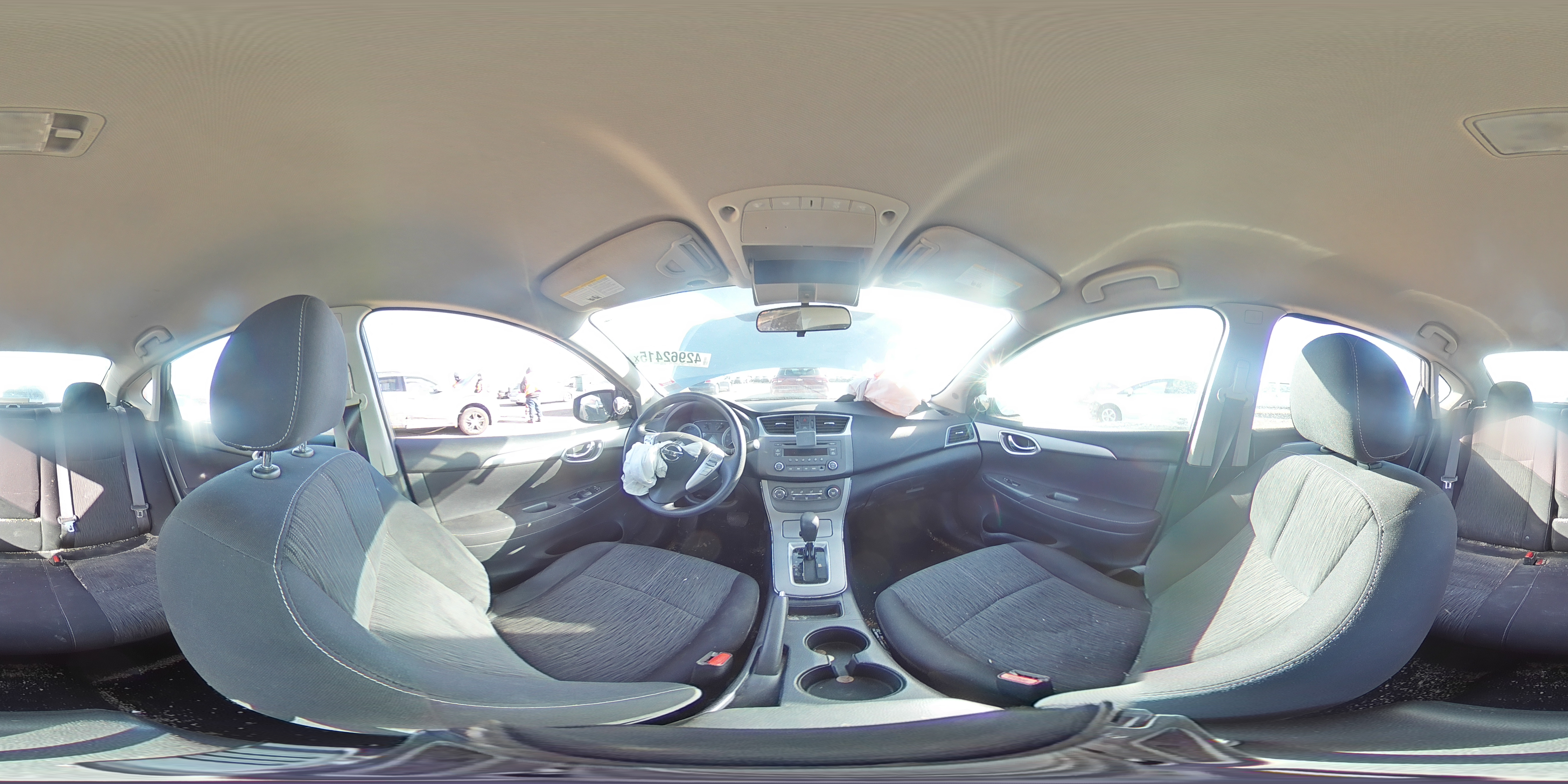 2014 Nissan Sentra - Image 13