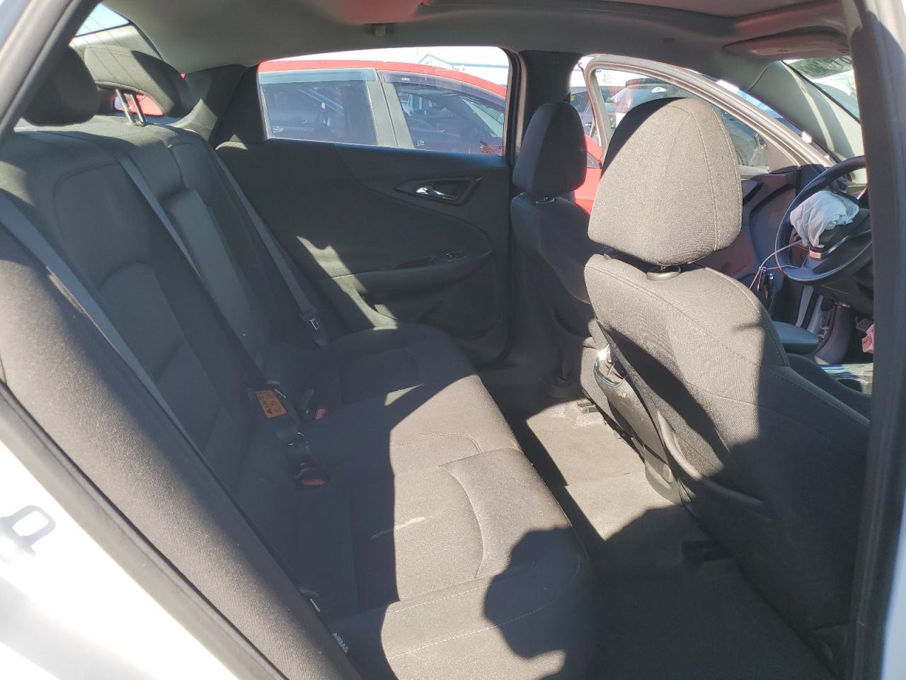 2020 Chevrolet Malibu - Image 10