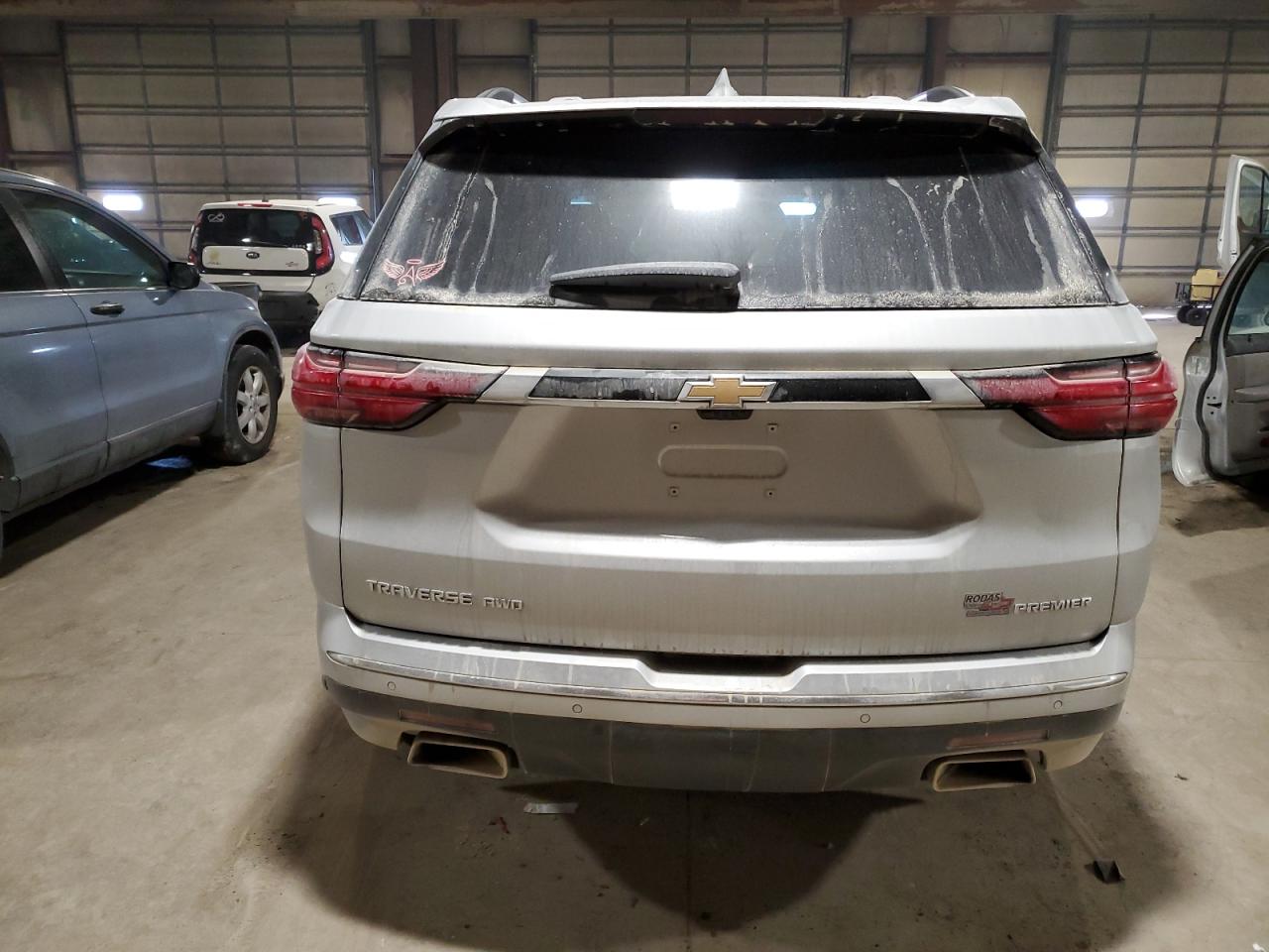 2022 Chevrolet Traverse - Image 6