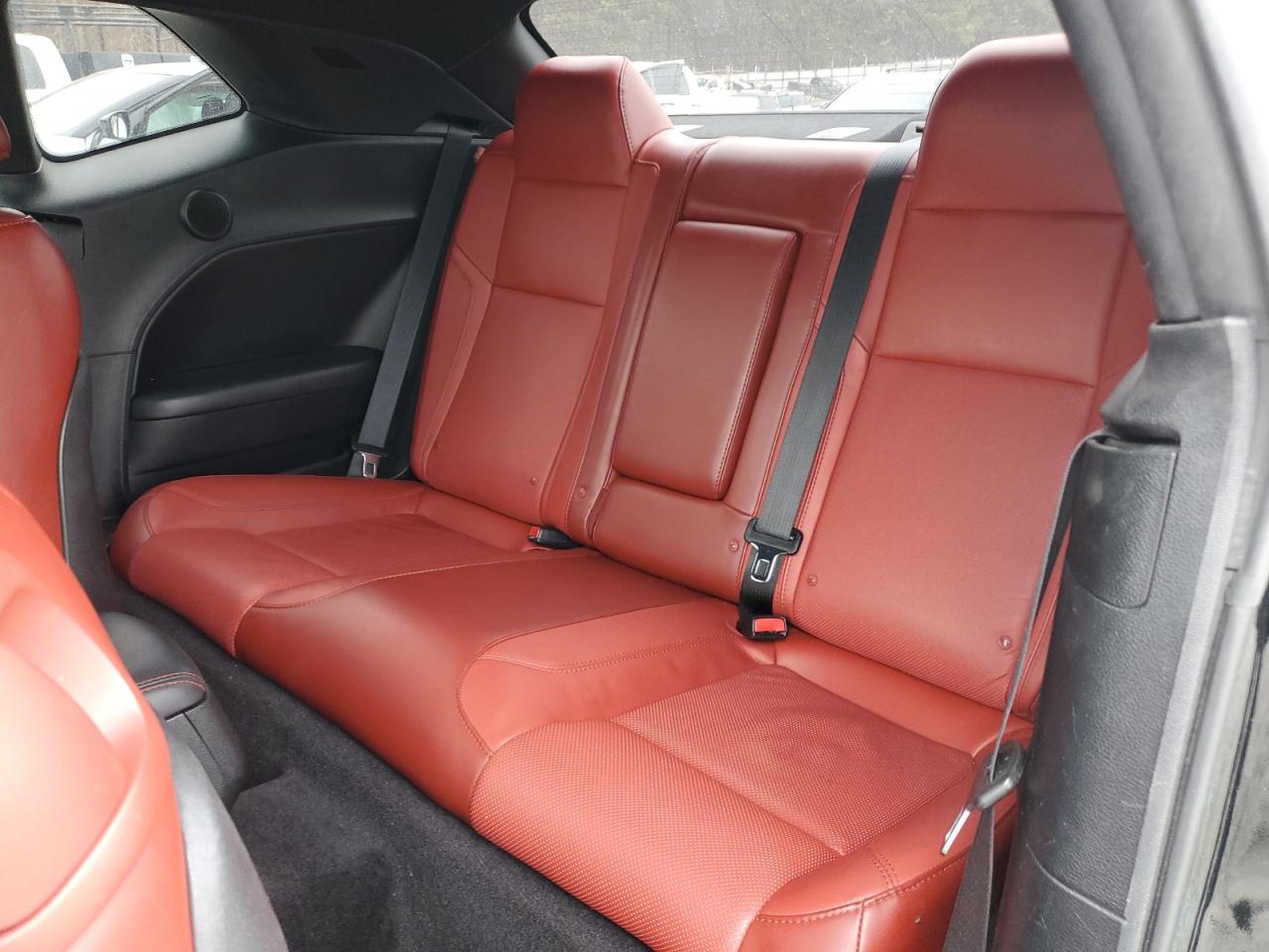 2017 Dodge Challenger - Image 10