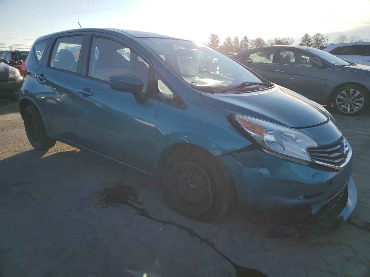 VIN 3N1CE2CP0GL351817 2016 NISSAN VERSA no.4