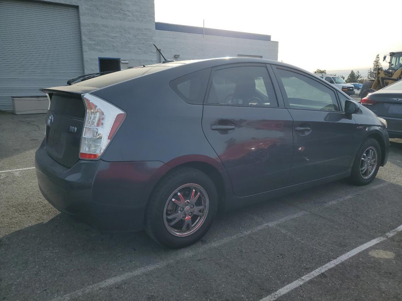 2011 Toyota Prius - Image 3