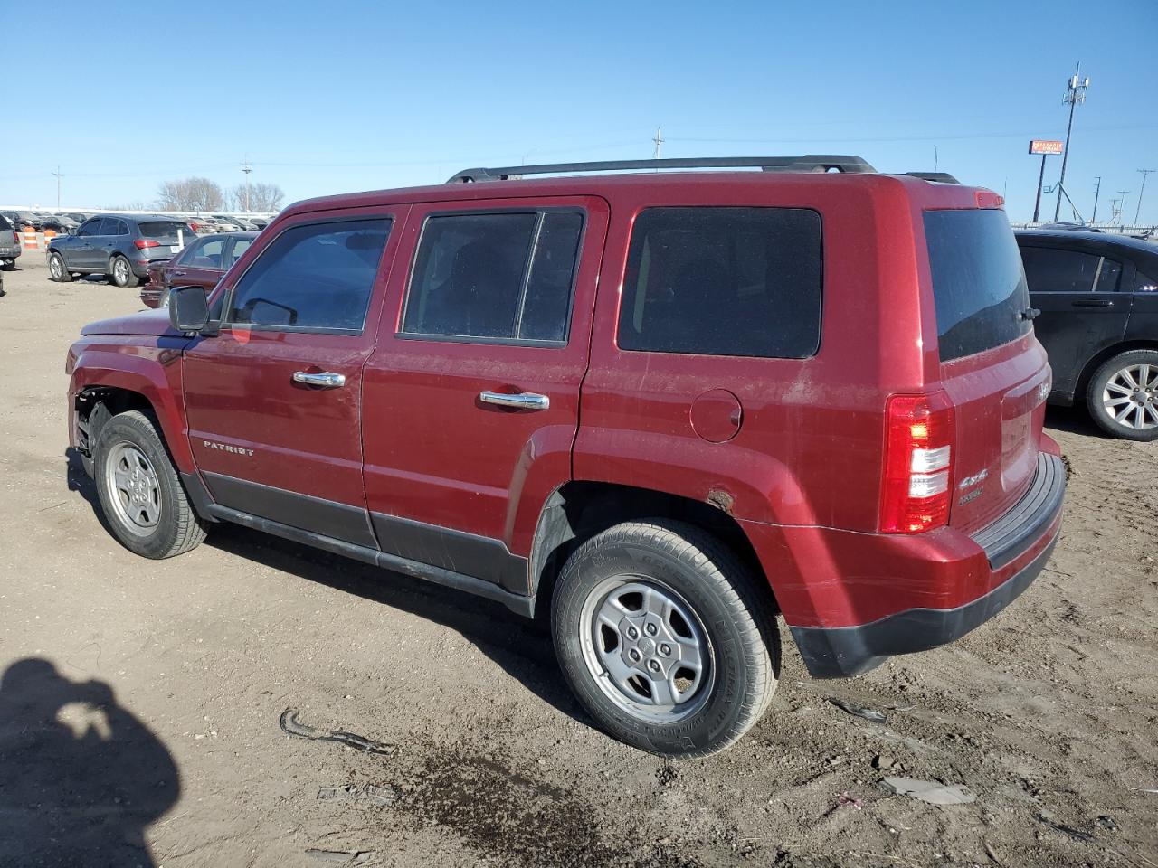 2013 Jeep Liberty (Patriot) - Image 2