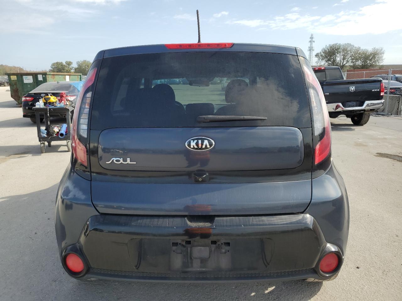 VIN KNDJP3A51G7292562 2016 KIA SOUL no.6