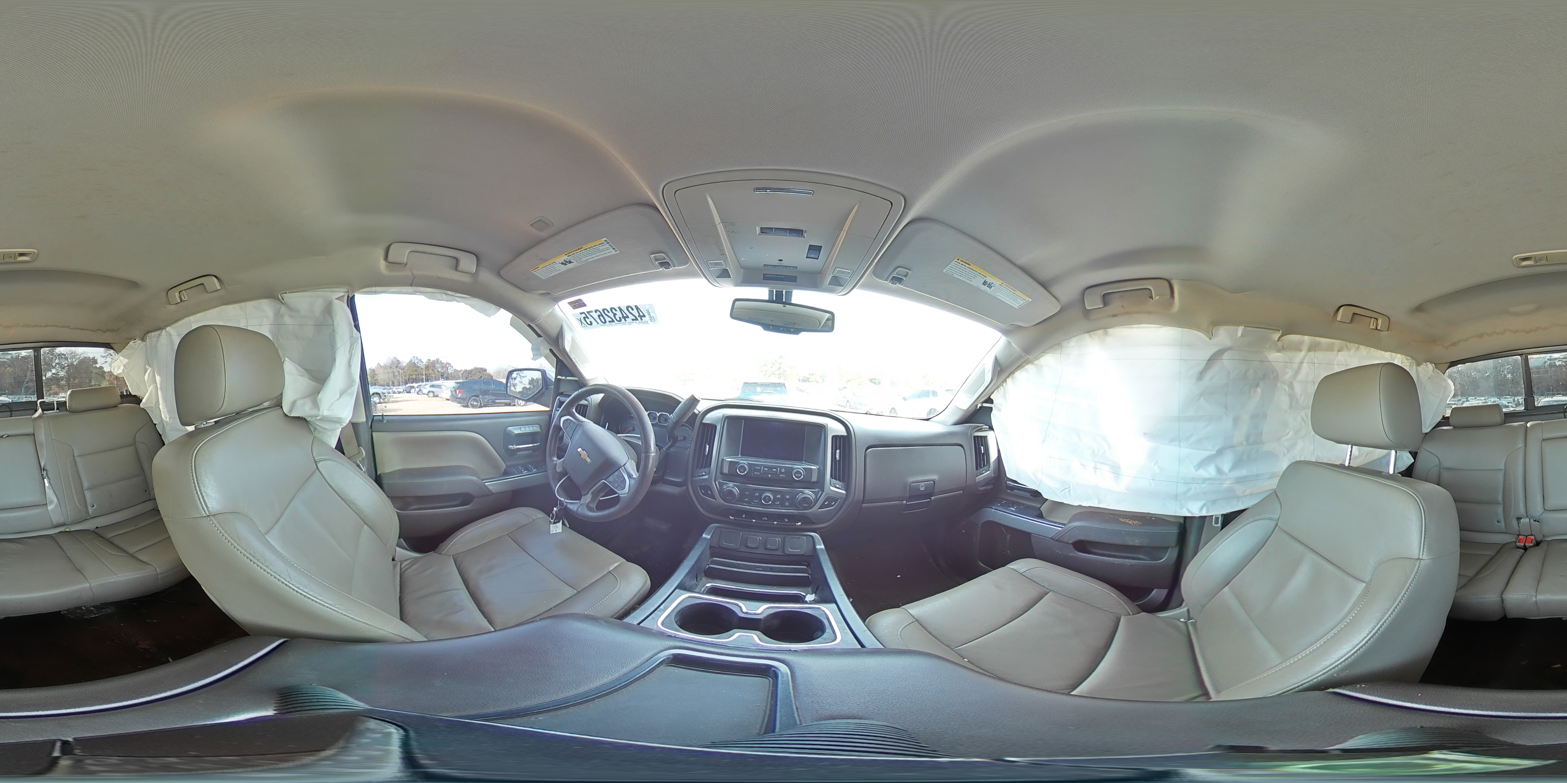 2015 Chevrolet Silverado - Image 13