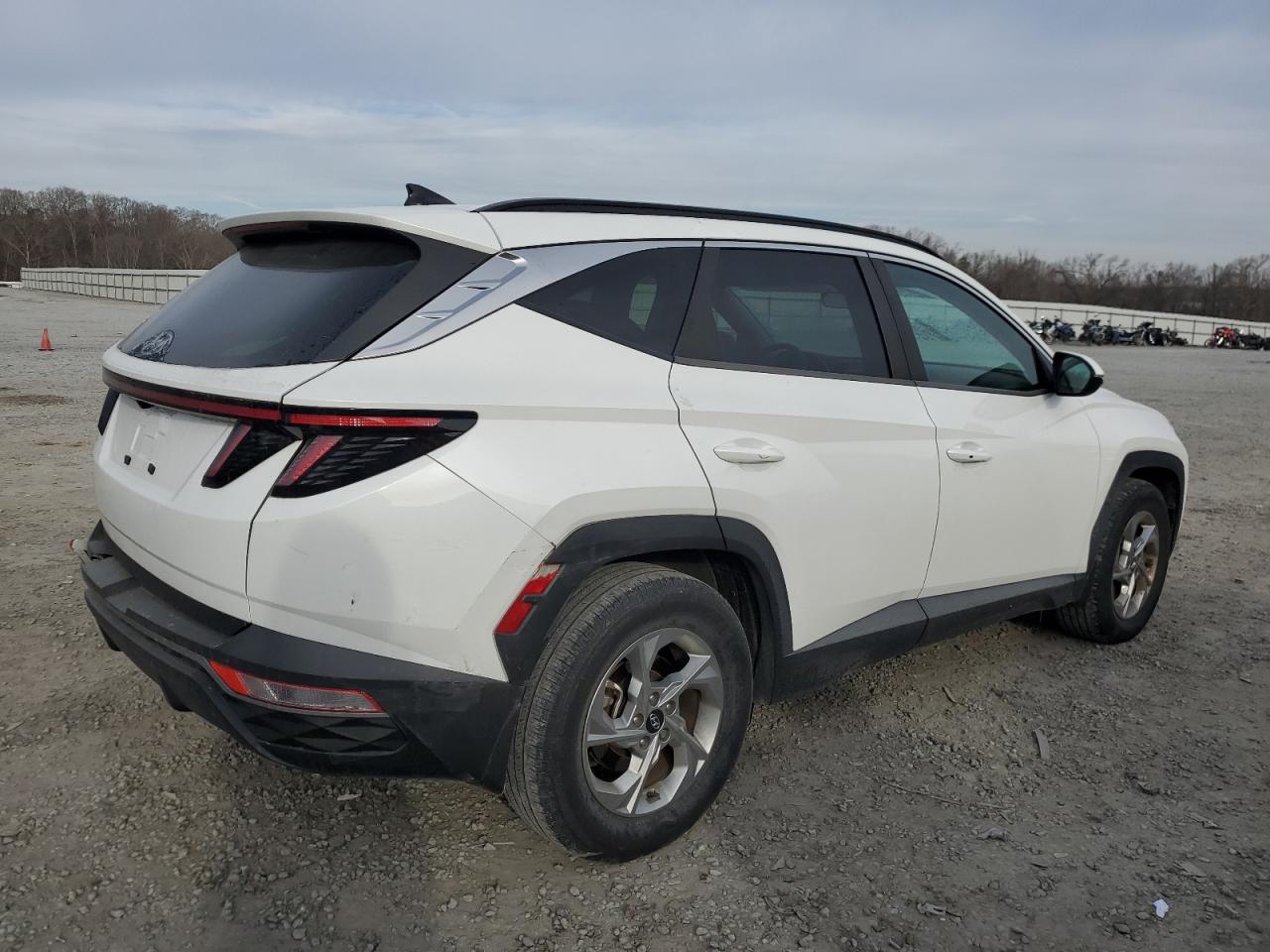 2022 Hyundai Tucson - Image 3
