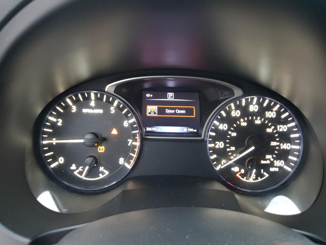 2017 Nissan Altima - Image 9