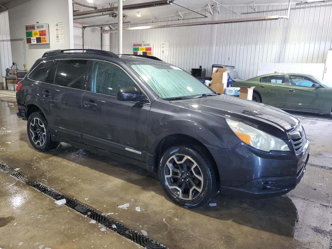2011 Subaru Outback - Image 4