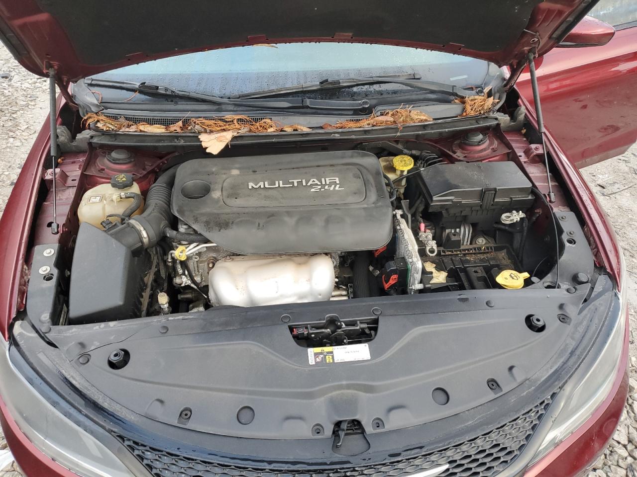 2015 Chrysler 200 - Image 11