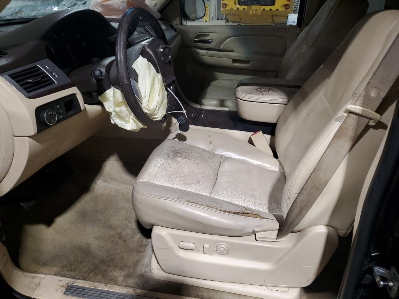 2007 Cadillac Escalade - Image 7