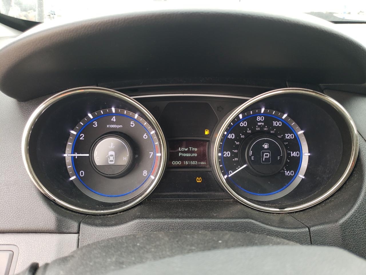 2013 Hyundai Sonata - Image 9