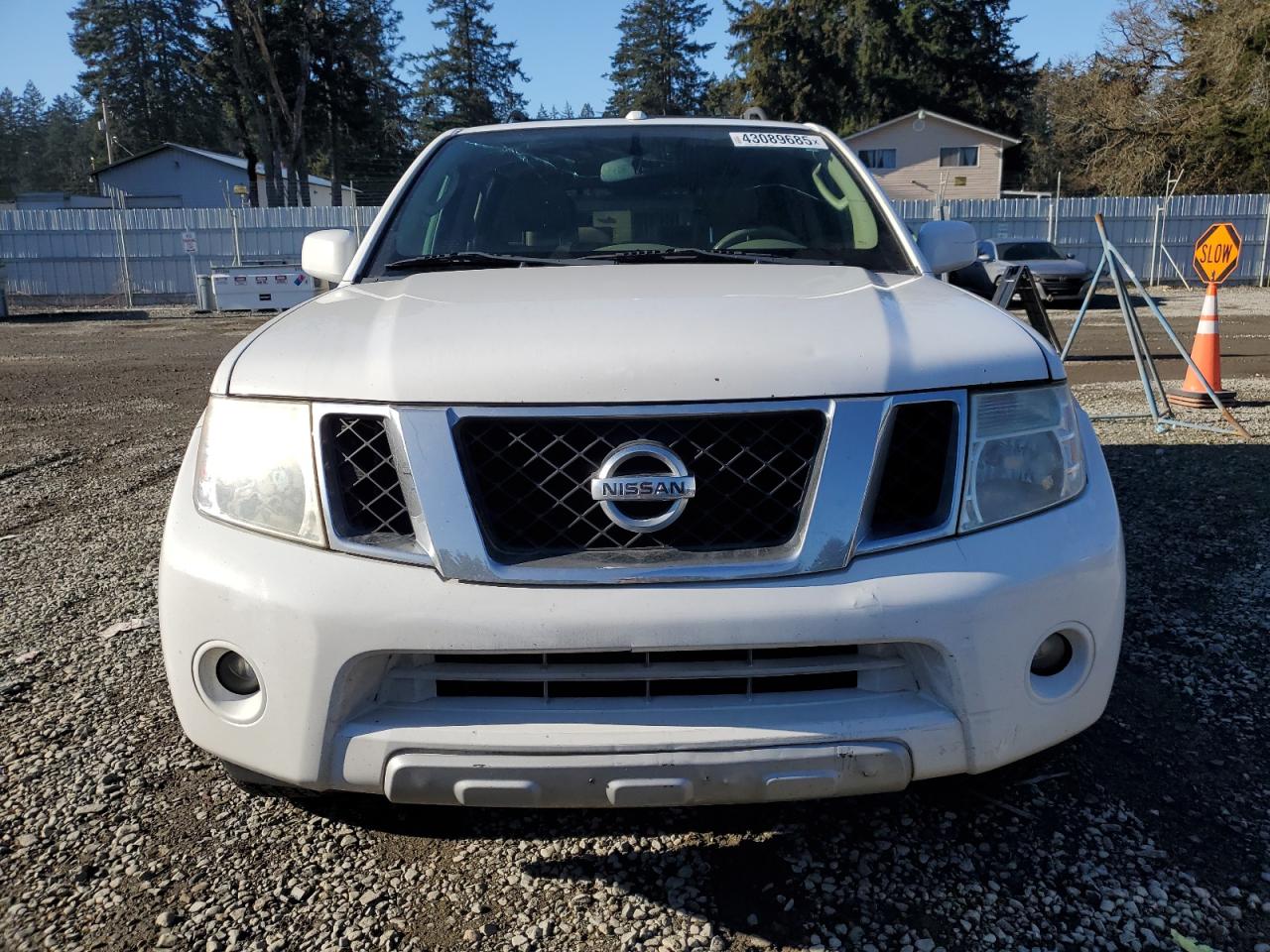 2012 Nissan Pathfinder - Image 5