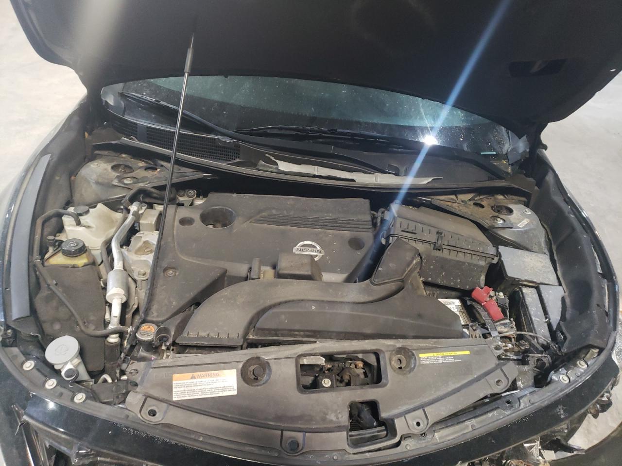 2014 Nissan Altima - Image 12