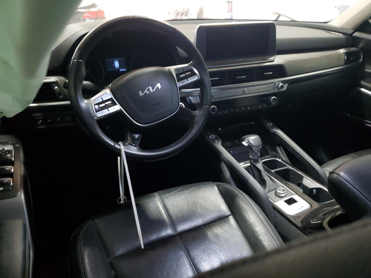 2022 Kia Telluride - Image 8