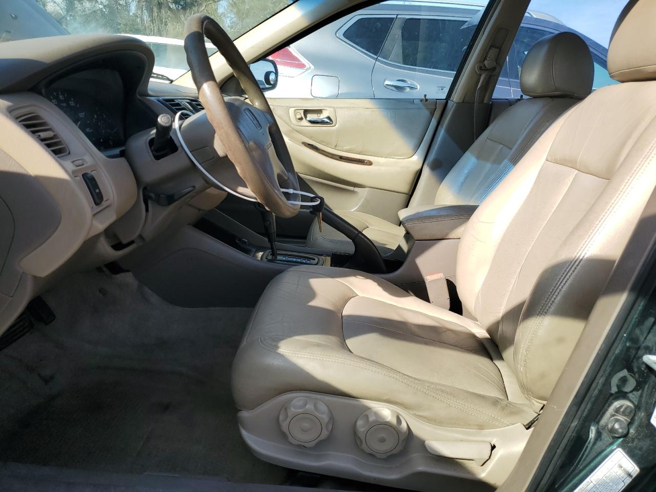2000 Honda Accord - Image 7