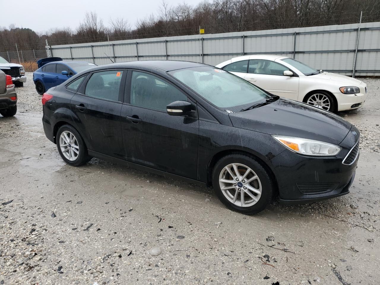 2017 Ford Focus - Image 4
