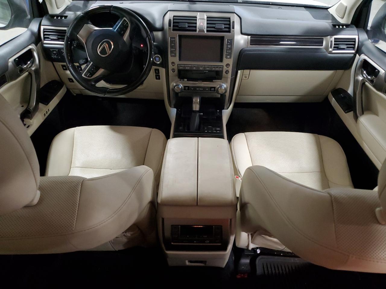 2021 Lexus GX - Image 8