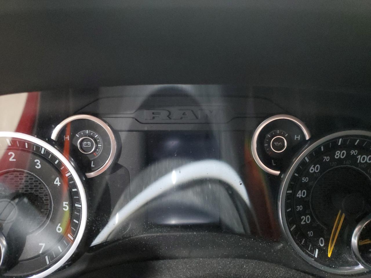 2022 RAM 1500 - Image 9