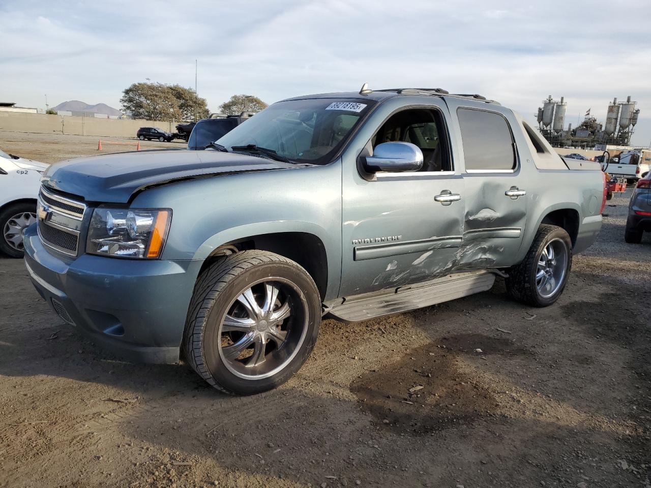 2011 Chevrolet Avalanche - Image 1