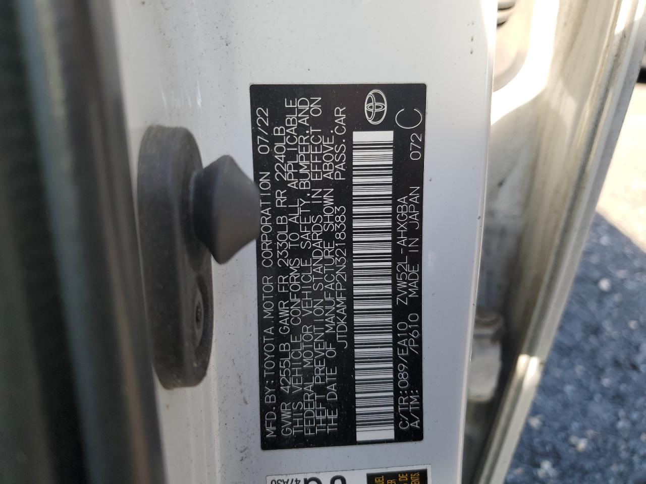 2022 Toyota Prius - Image 12
