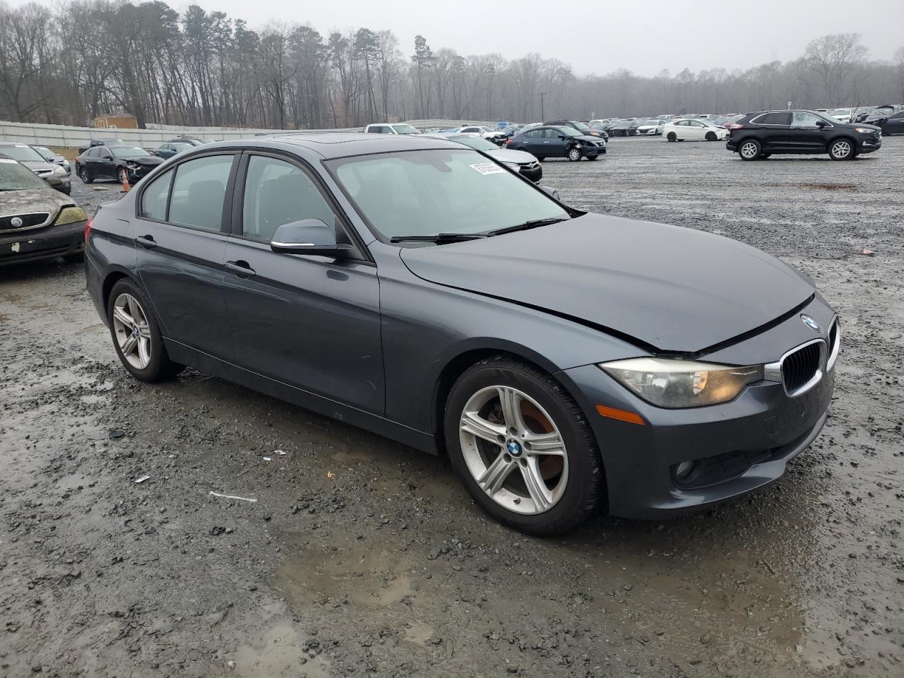 VIN WBA3C3G54ENS68502 2014 BMW 3 SERIES no.4