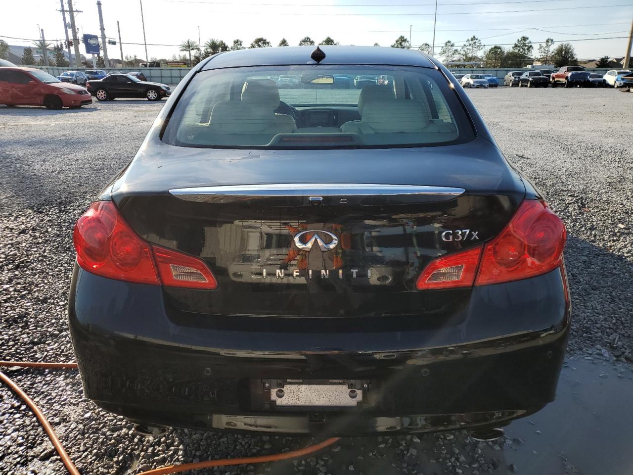 2012 Infiniti G - Image 6