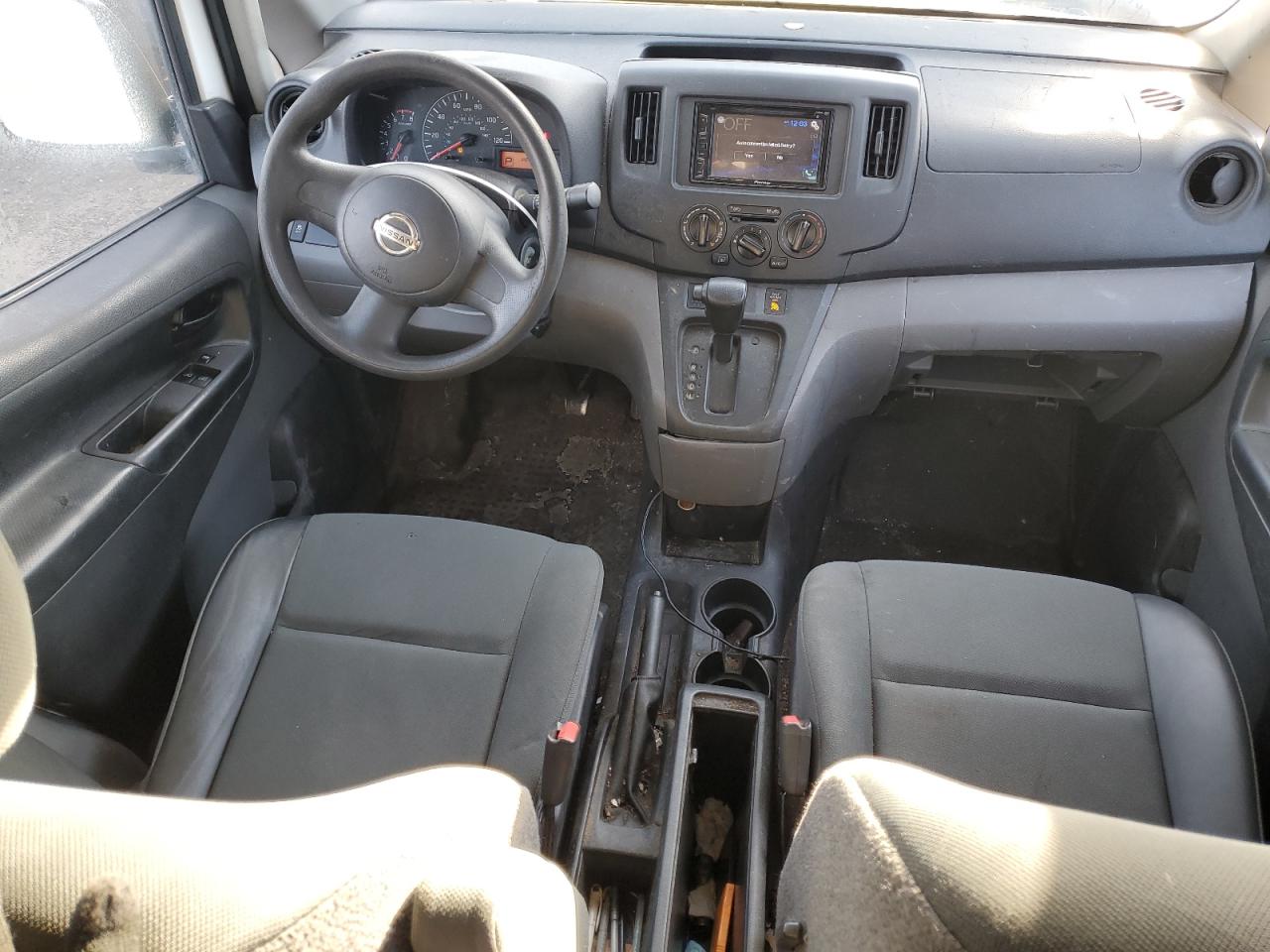 2015 Nissan NV - Image 8