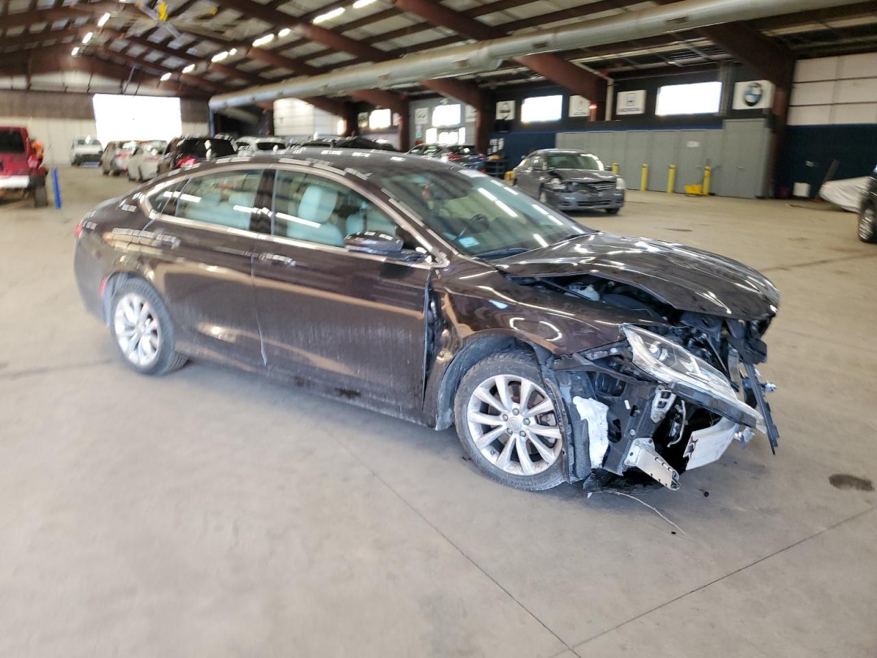 2015 Chrysler 200 - Image 4