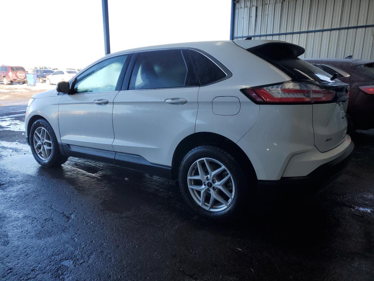 2023 Ford Edge - Image 2