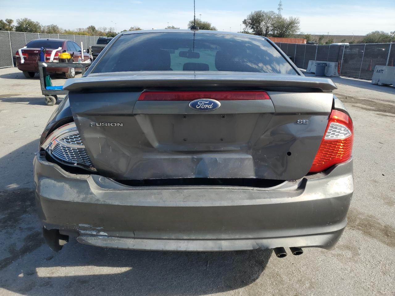 2011 Ford Fusion - Image 6