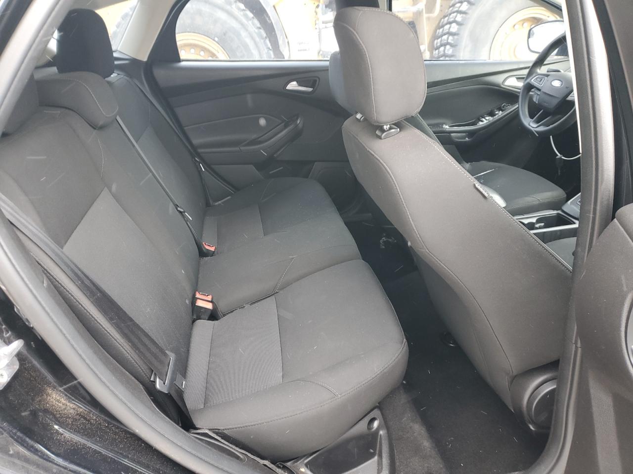 2016 Ford Focus - Image 10