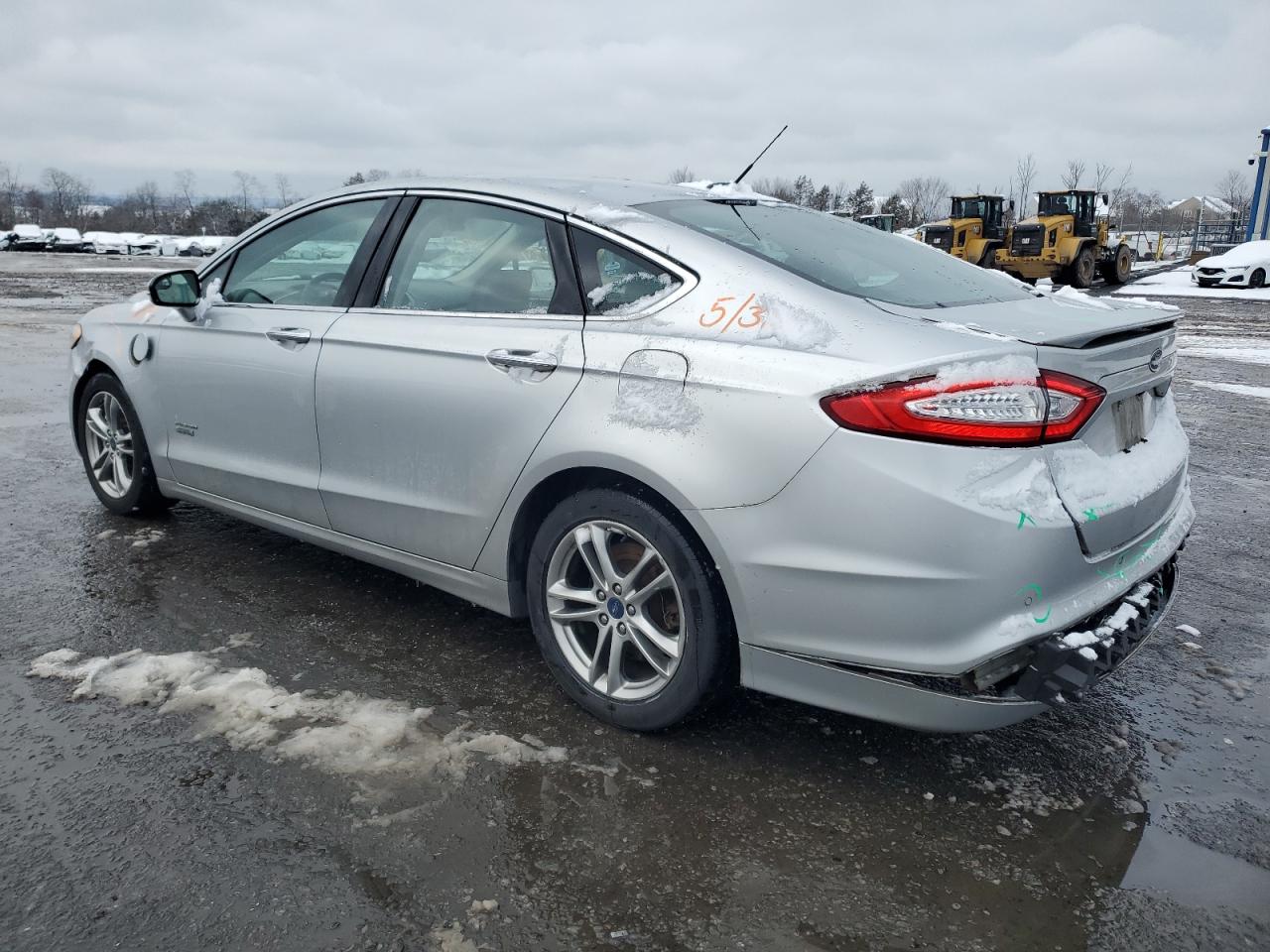 VIN 3FA6P0SU8GR401916 2016 FORD FUSION no.2