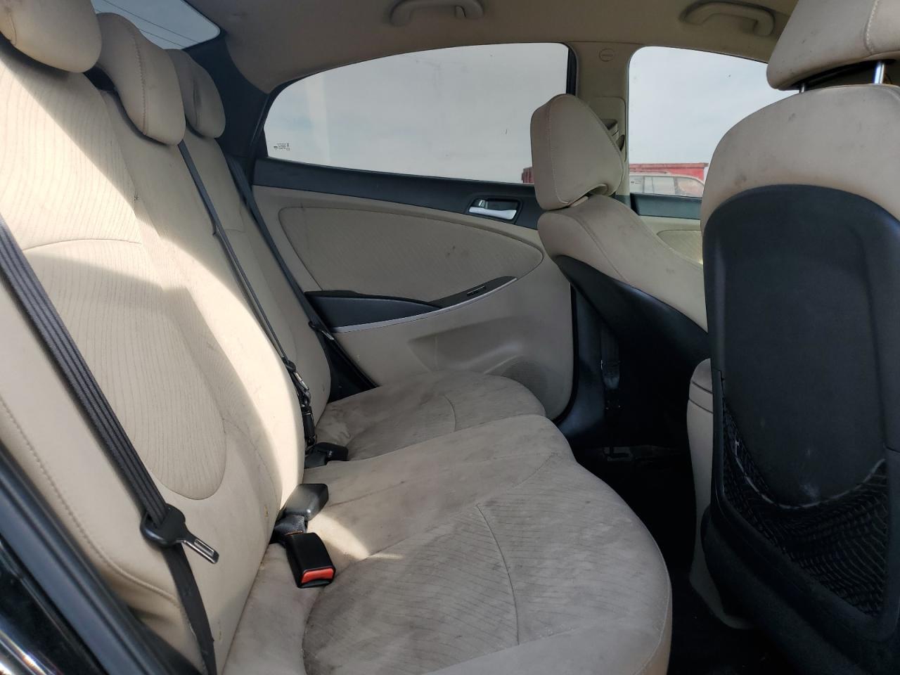 2016 Hyundai Accent - Image 10
