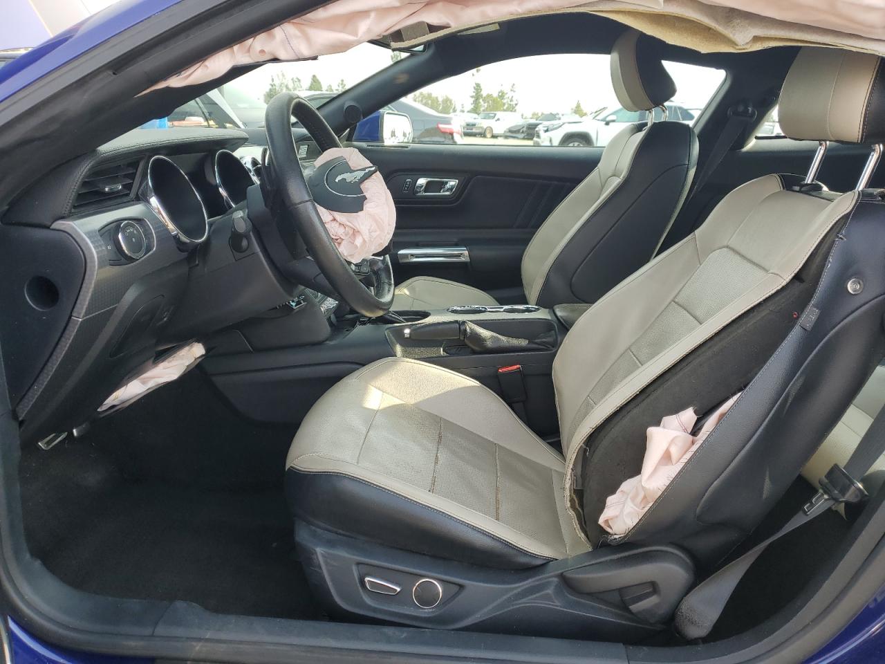 2015 Ford Mustang - Image 7