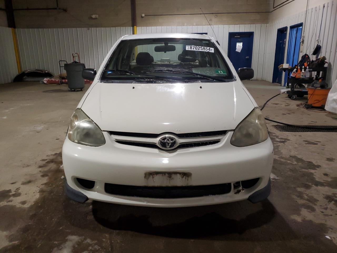 2004 Toyota Echo - Image 5