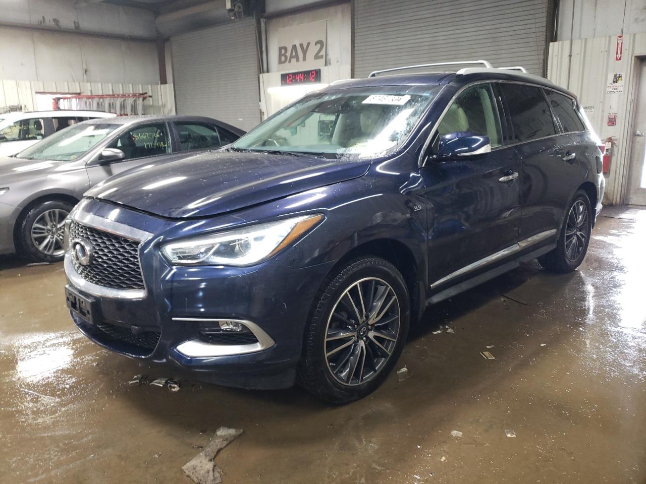 2016 Infiniti QX60 - Image 1