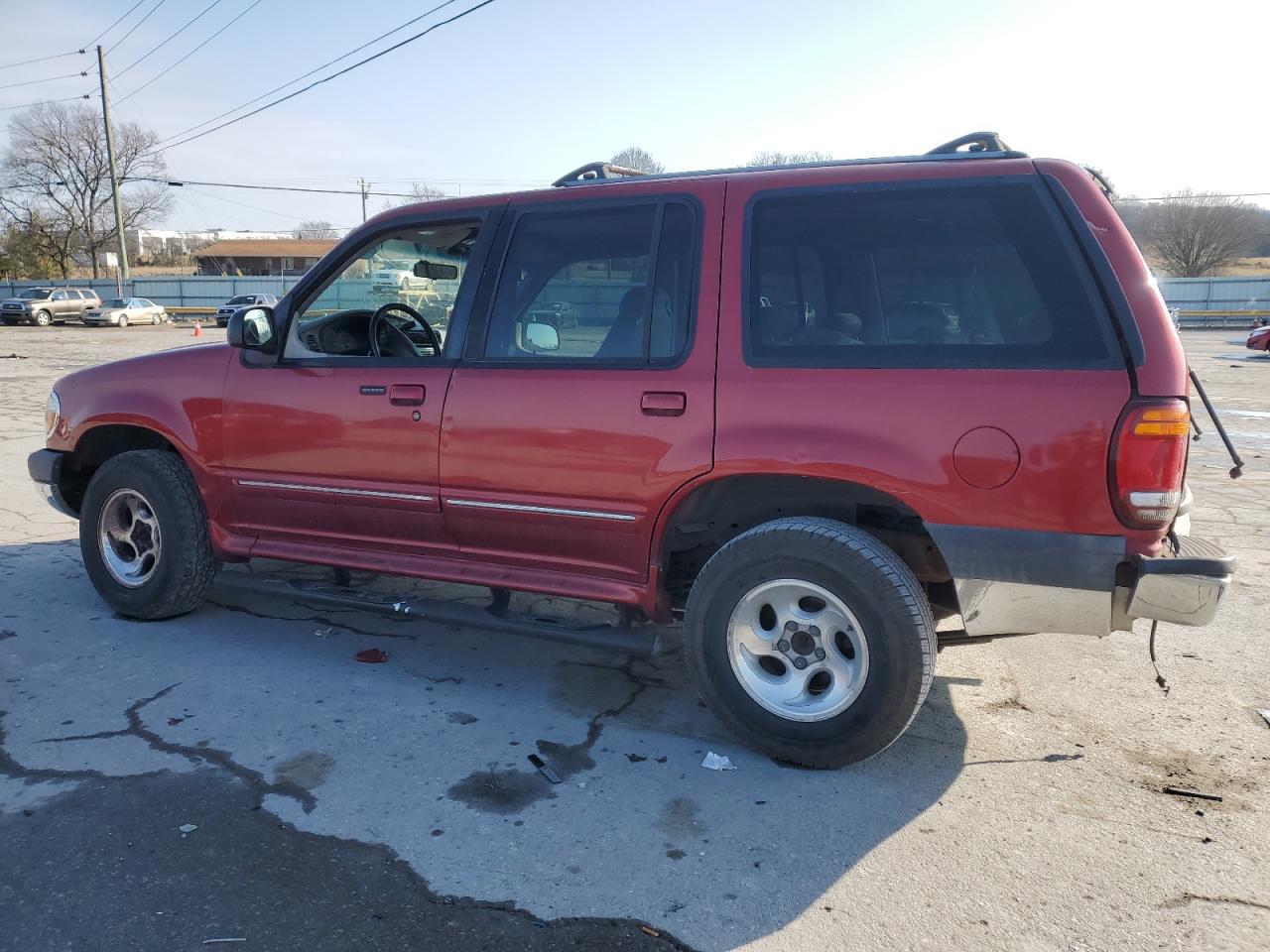 2000 Ford Explorer - Image 2