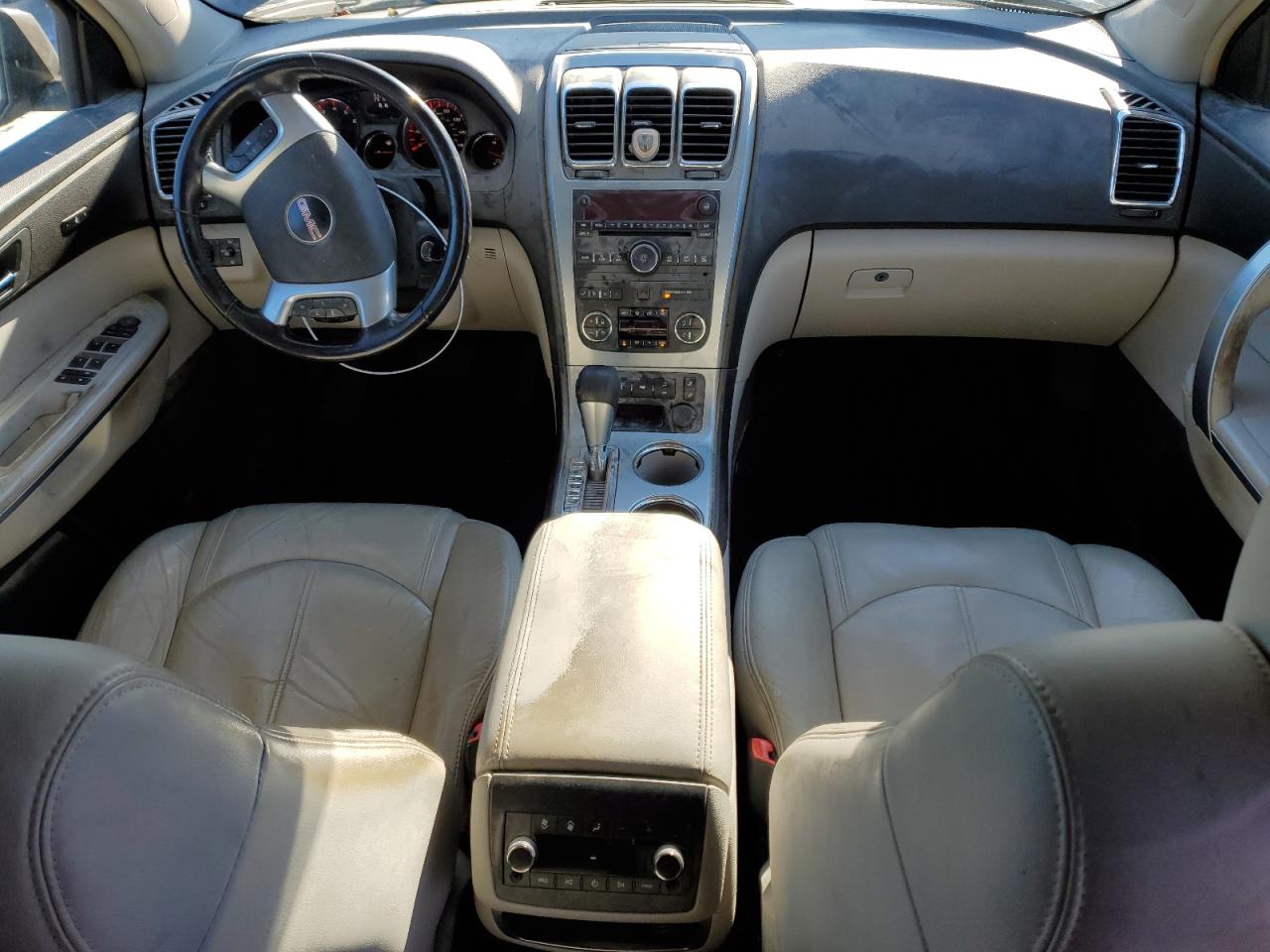 2007 GMC Acadia - Image 8