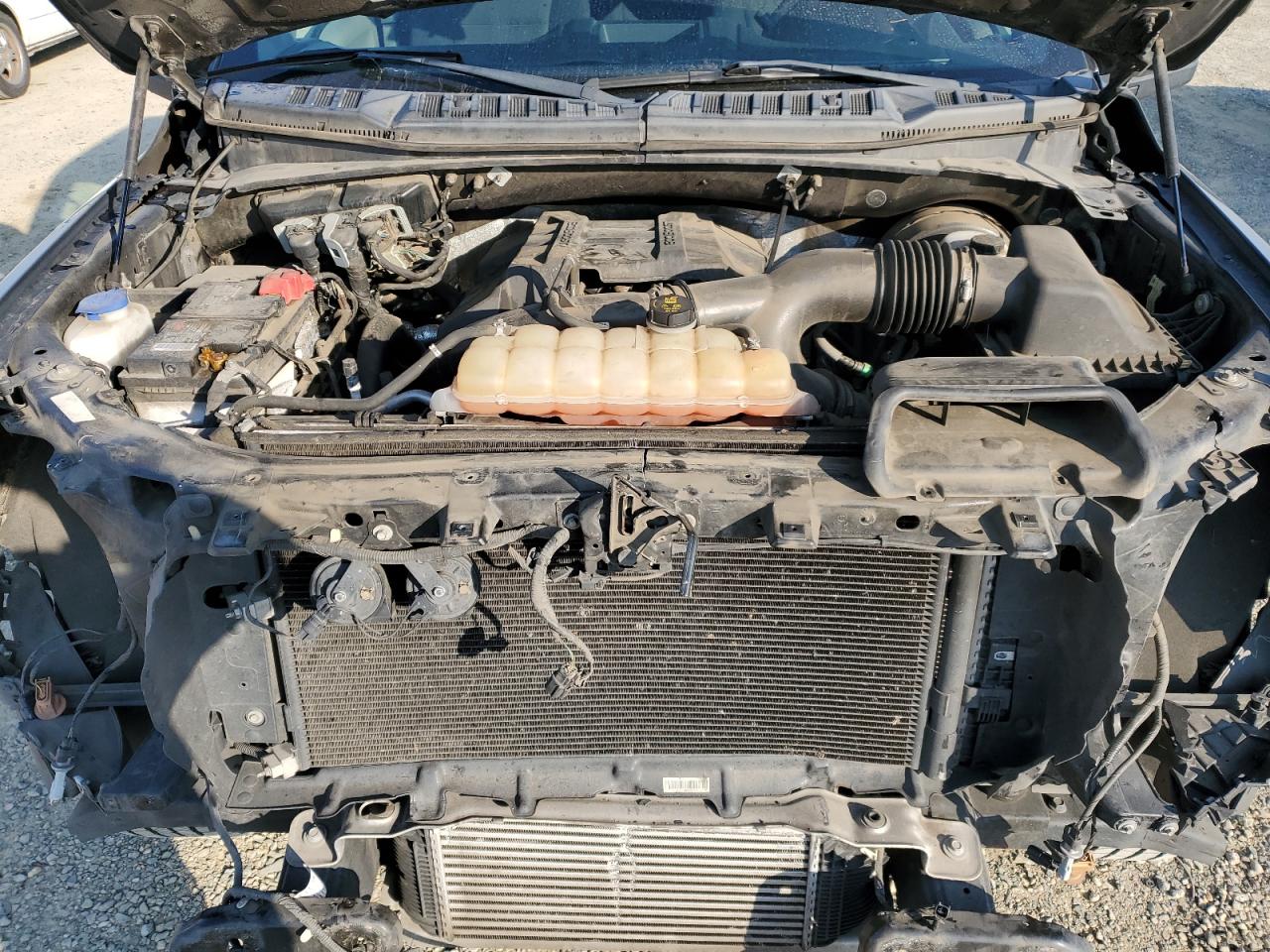 2018 Ford F-150 - Image 11