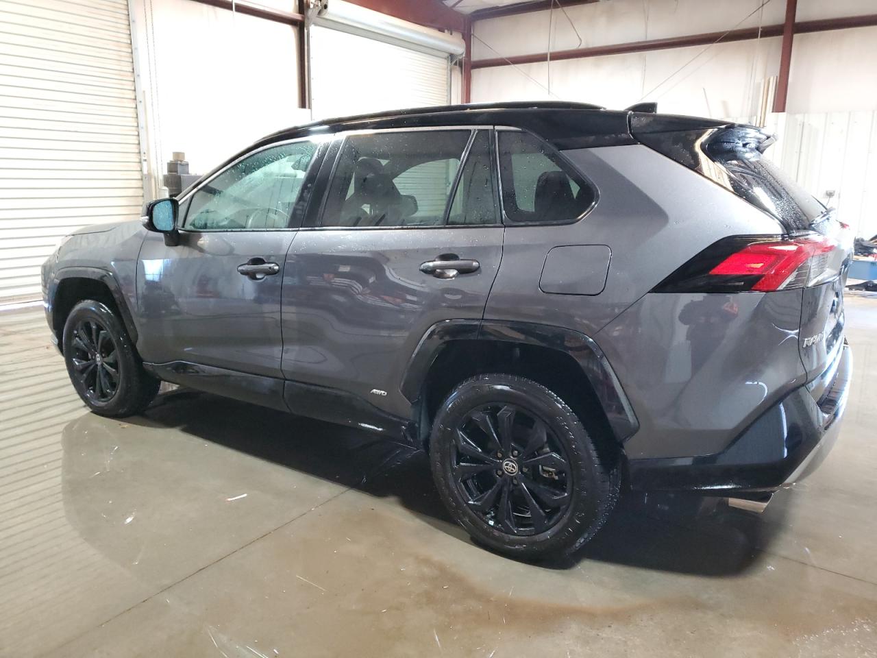 2022 Toyota RAV 4 - Image 2