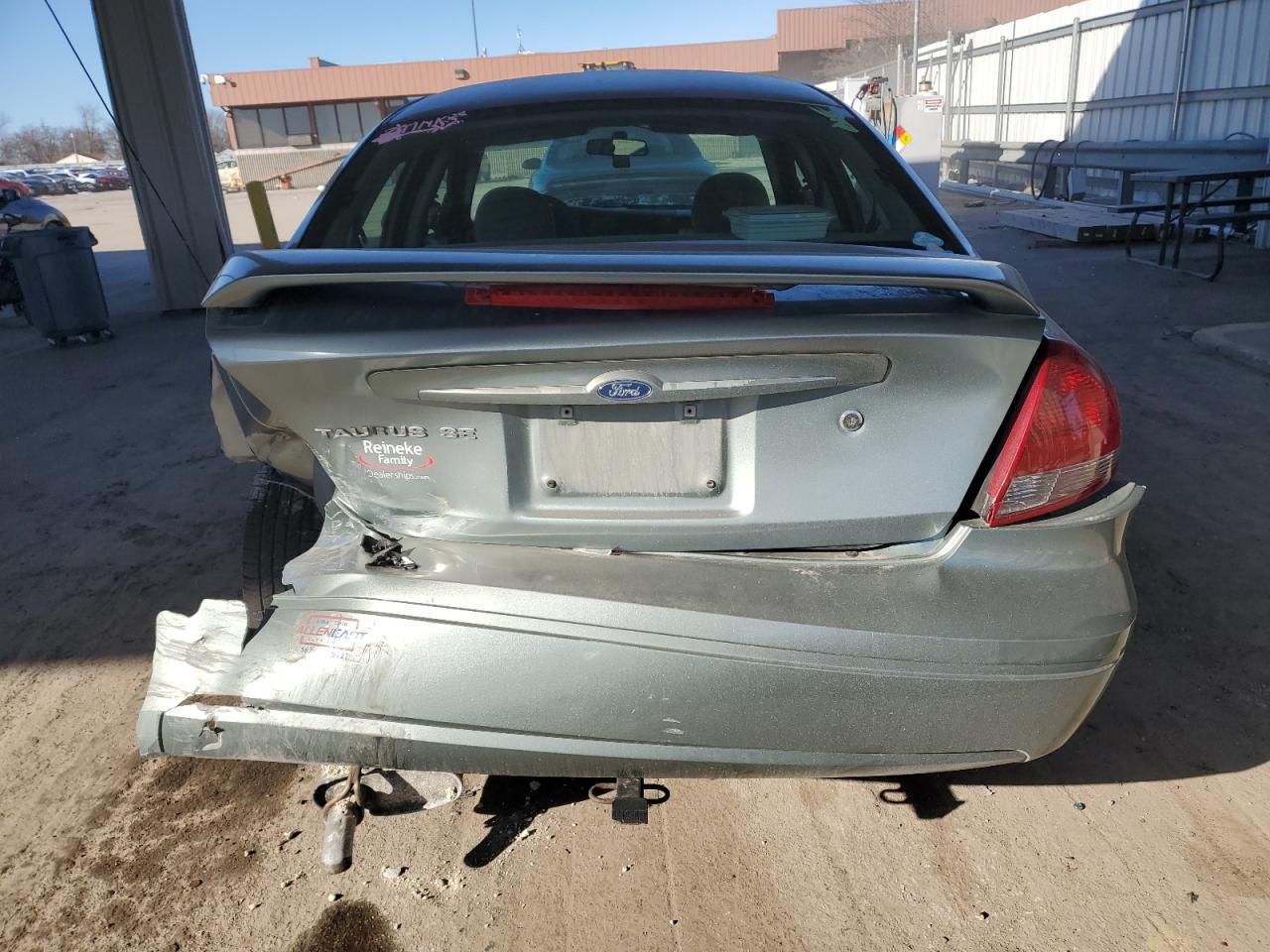 2005 Ford Taurus - Image 6