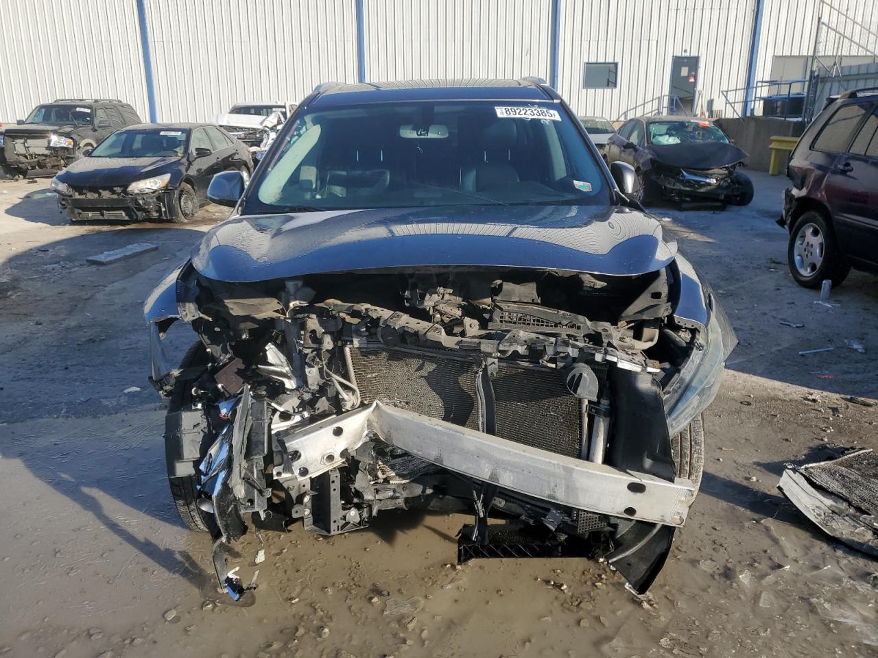 2017 Infiniti QX60 - Image 5