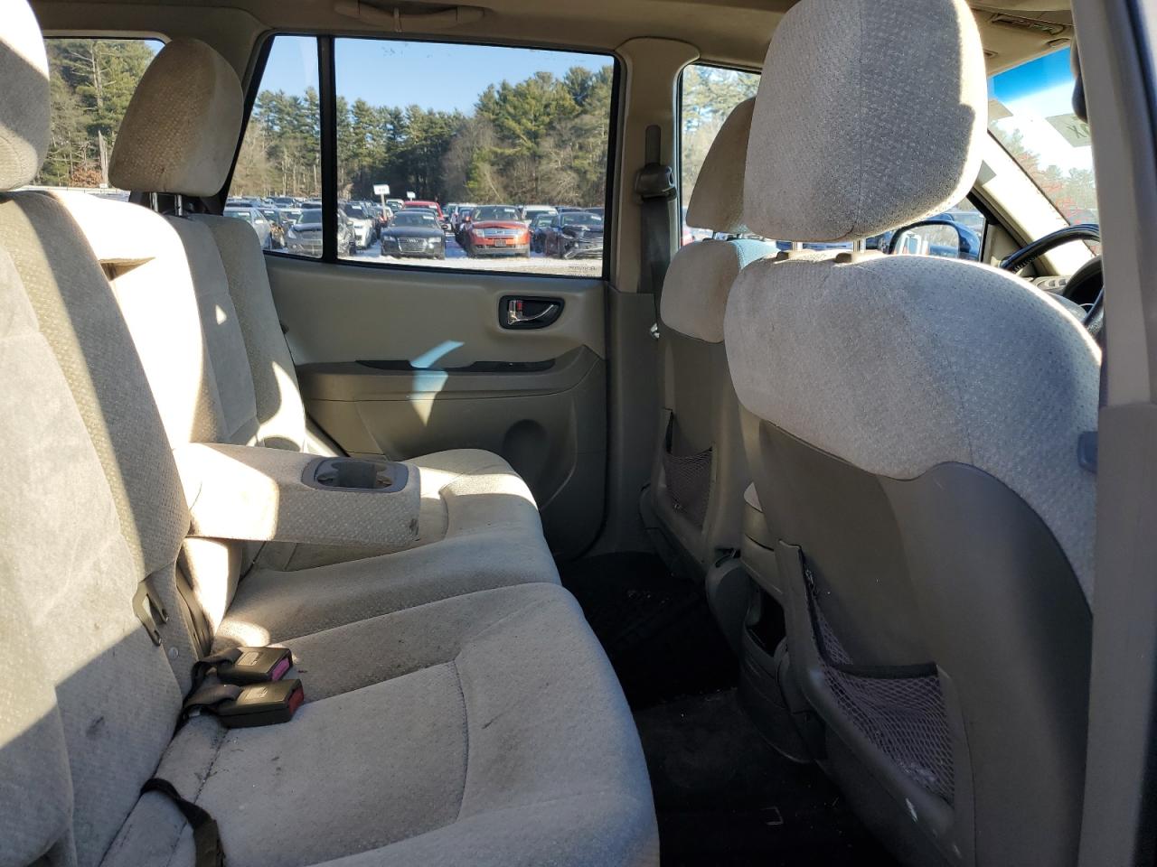 2006 Hyundai Santa Fe - Image 11