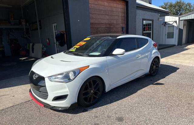 Coupet HYUNDAI VELOSTER 2012 White