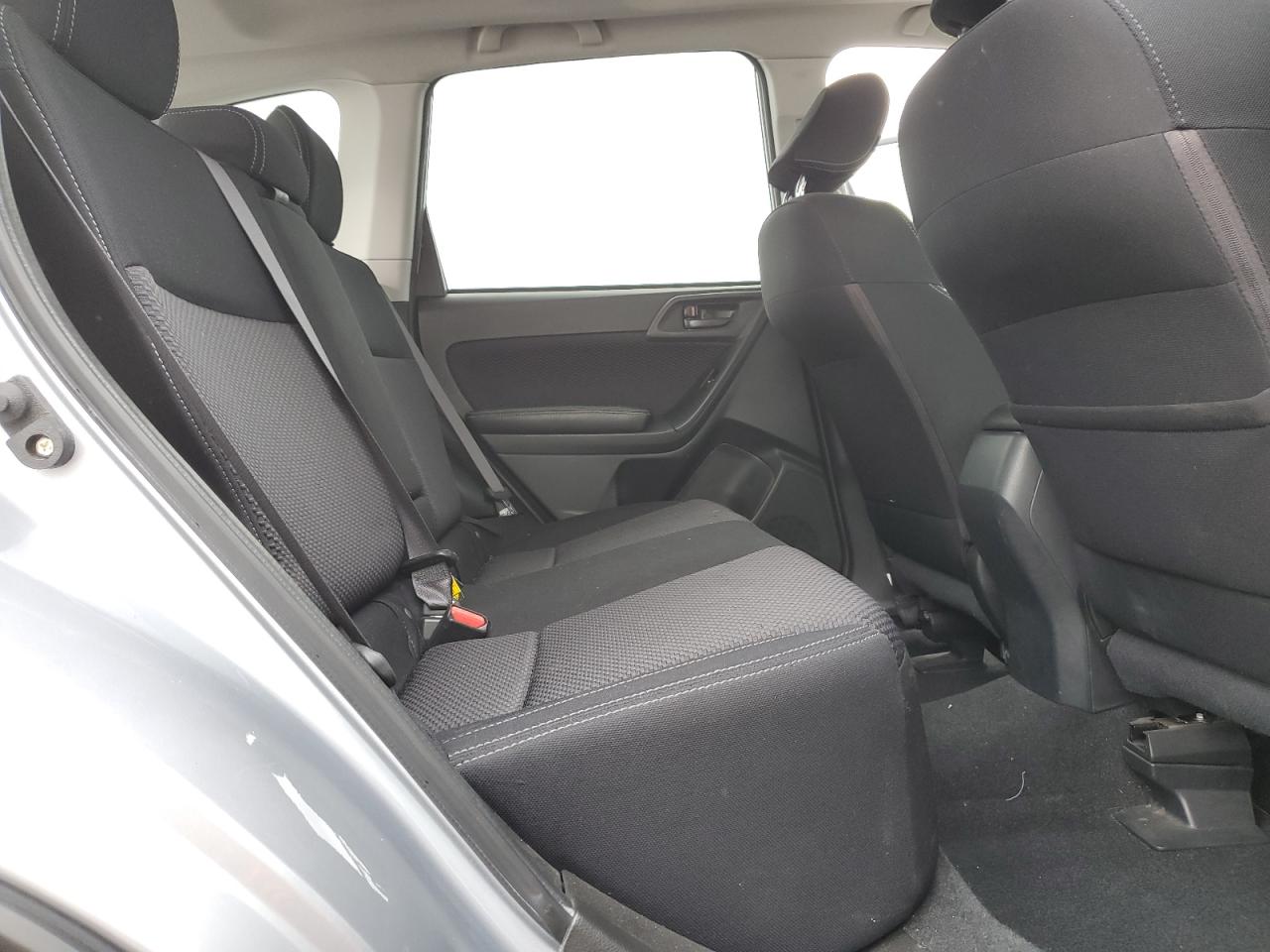 2017 Subaru Forester - Image 11